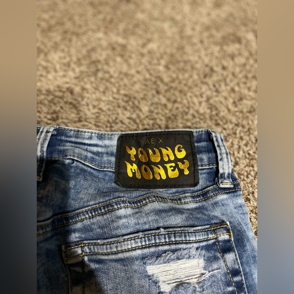 Men’s American Eagle Young Money Holy Jeans - Picture 9 of 11